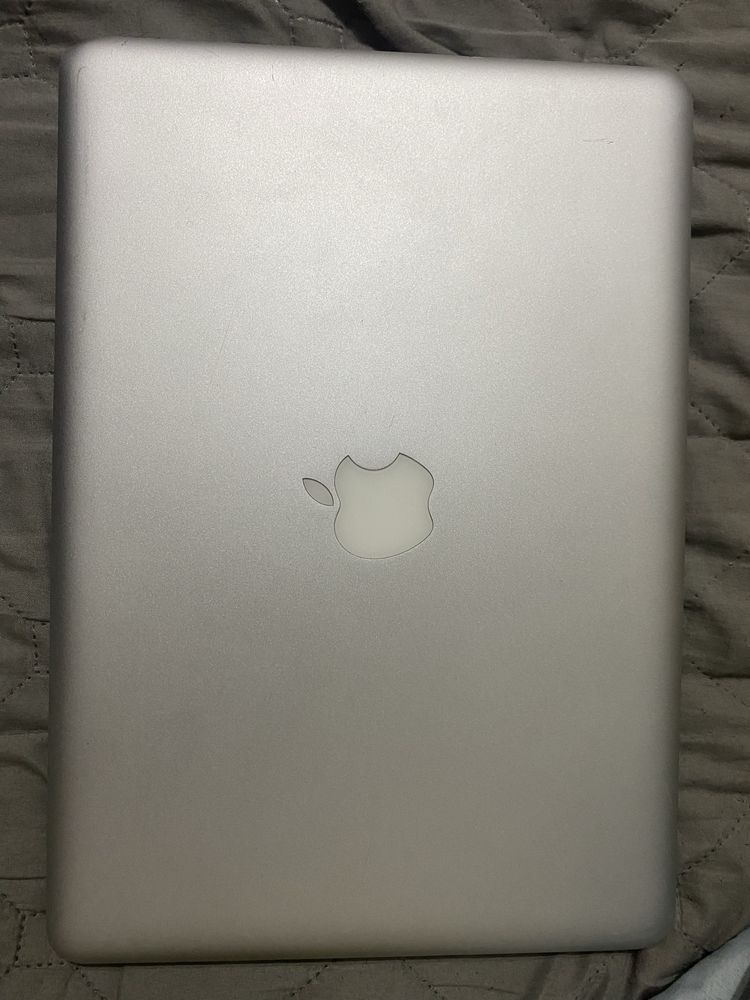 Macbook Pro 13 A1278 в отличном состоянии