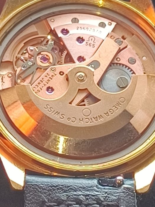 Vând ceas Omega  automatic