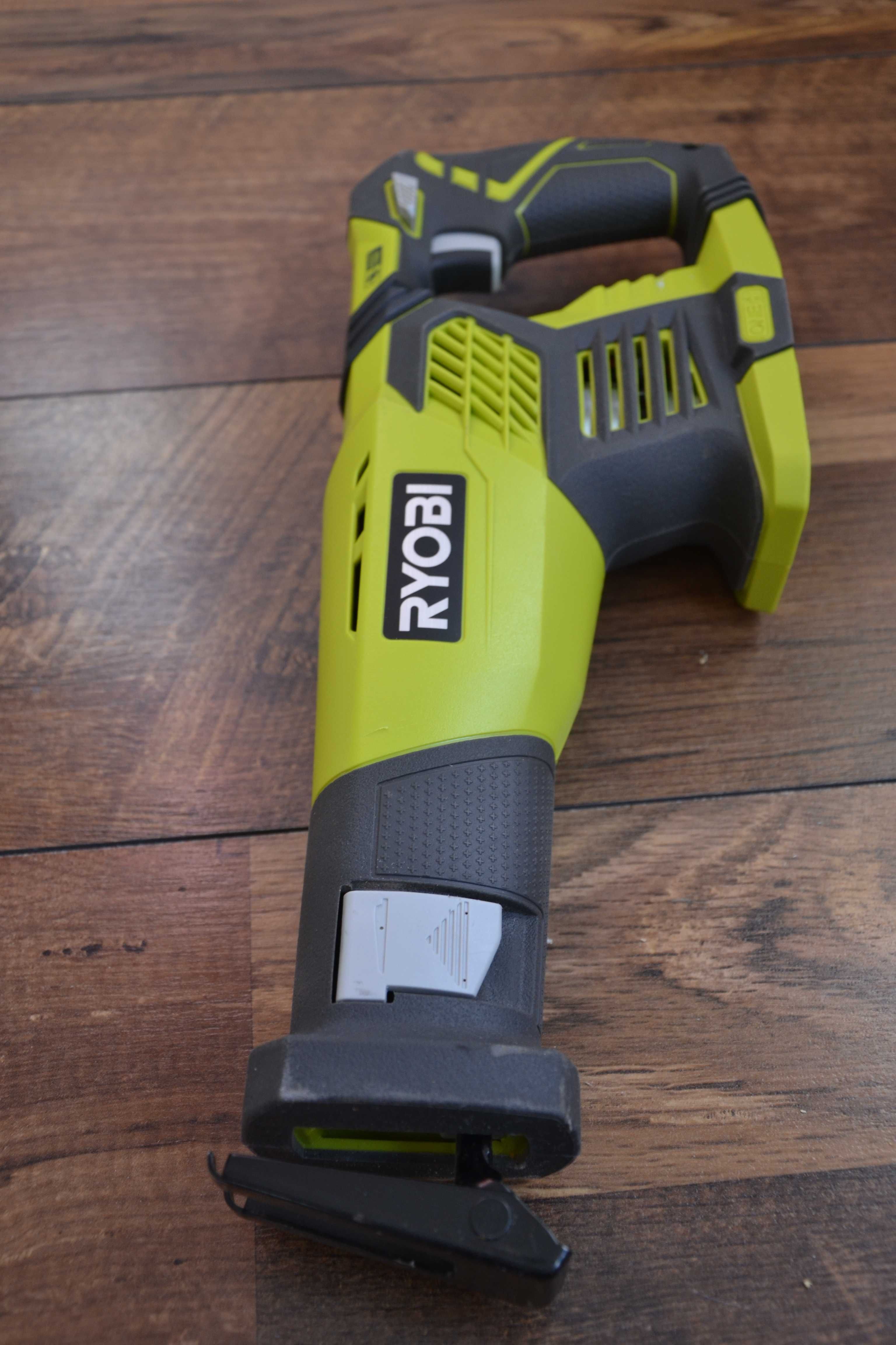 Акумулаторен саблен трион Ryobi 18V