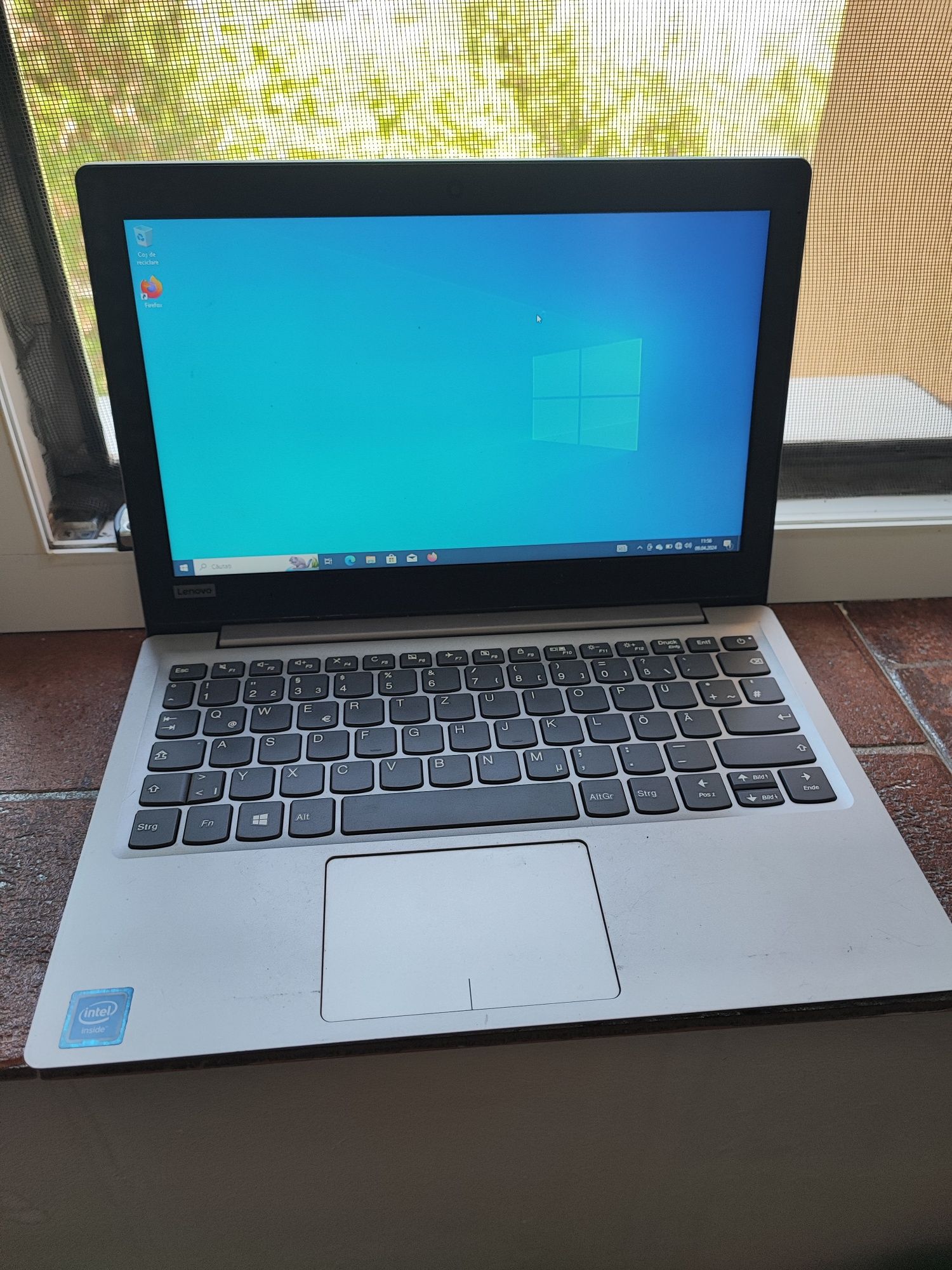Laptop Lenovo ideeapad 120s