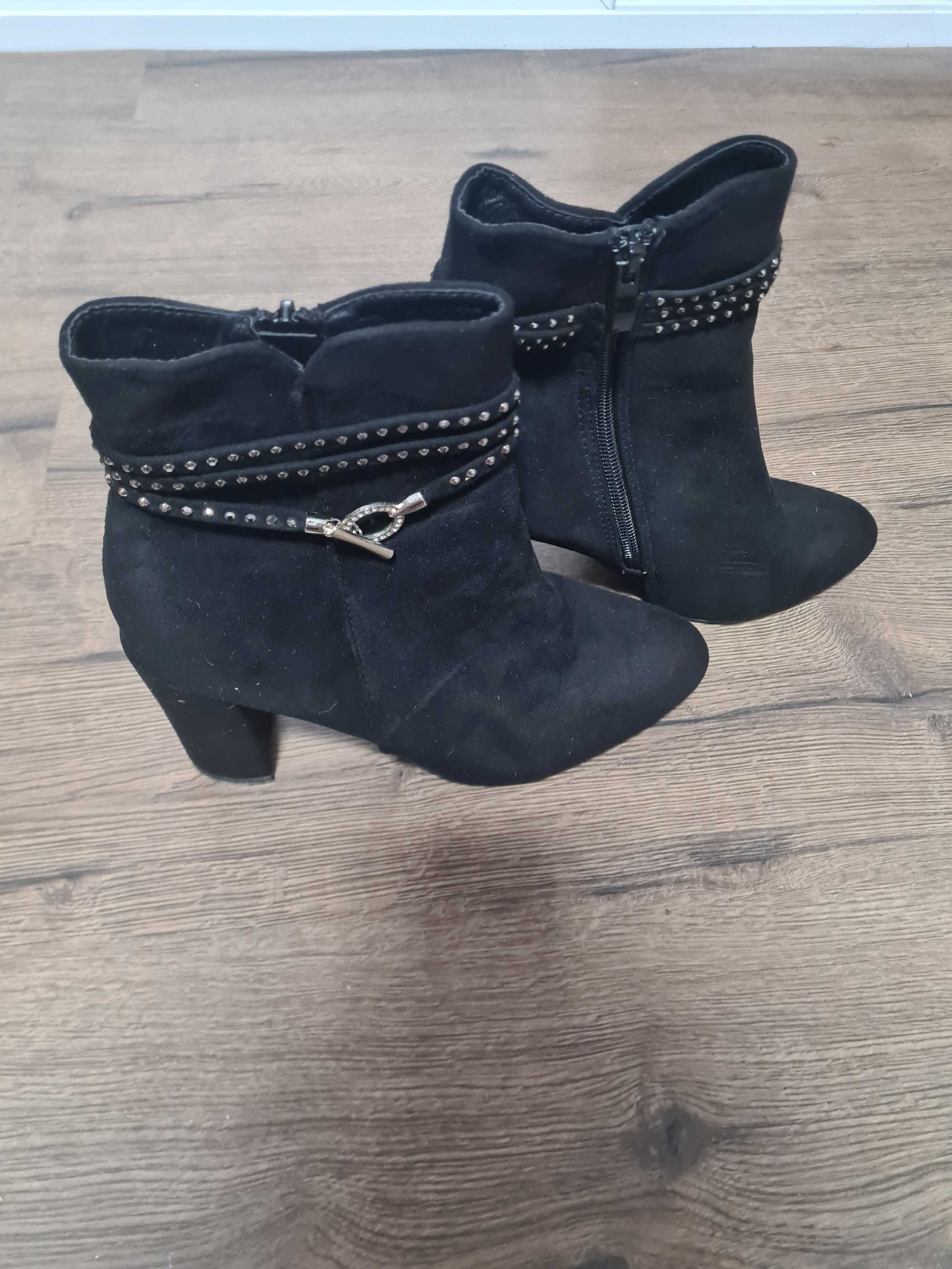 Botine de dama negre