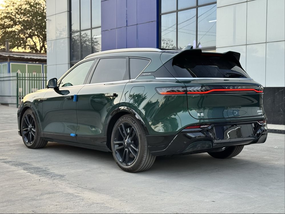 Voyah free Apollo tech Hybrid 4 RWD (2ta mator)