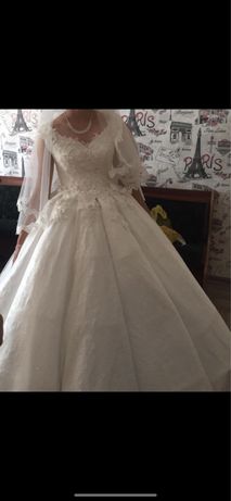 Свадебная платья 50000тг
