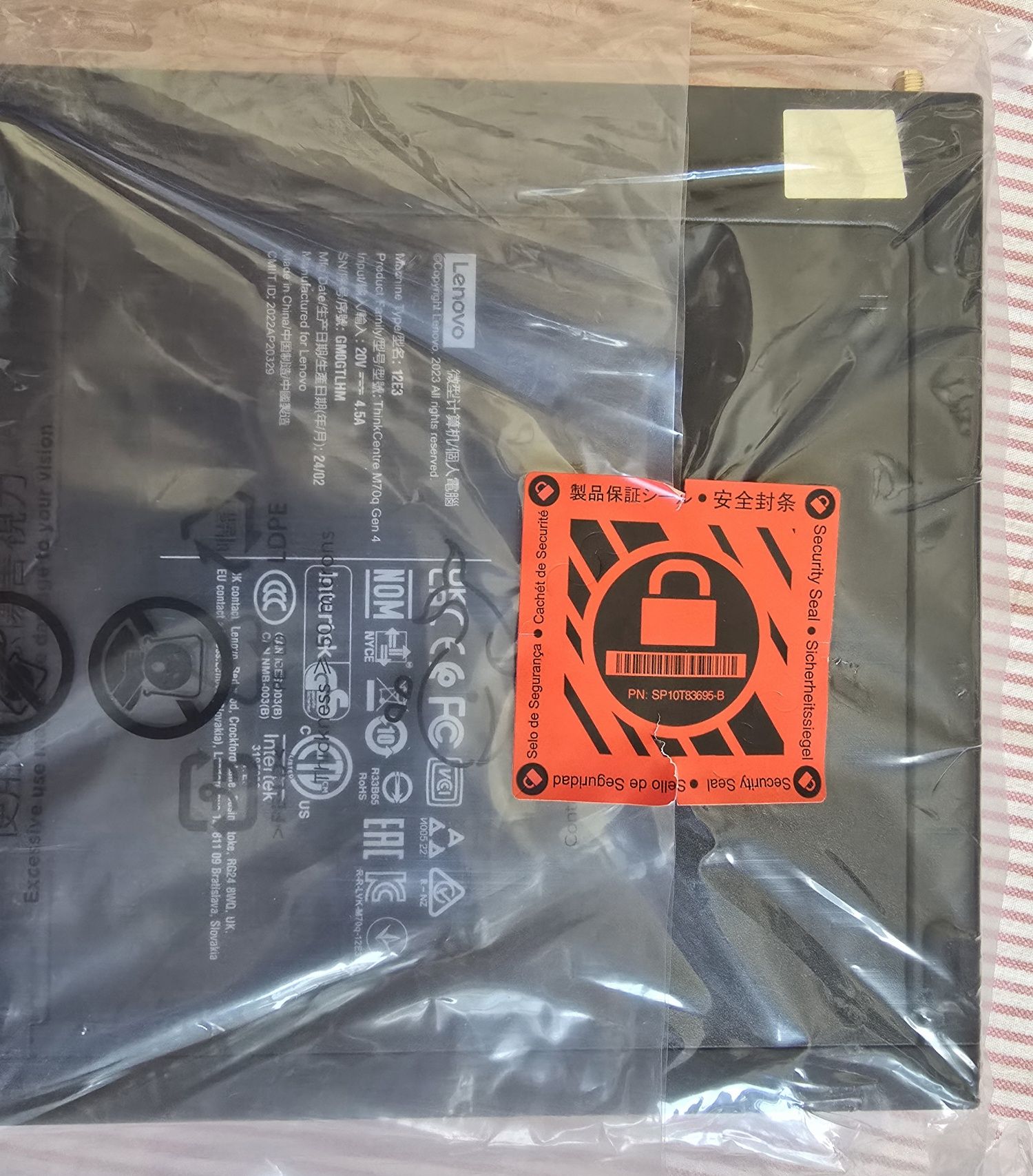 PC LENOVO ThinkCentre M70q Gen 4