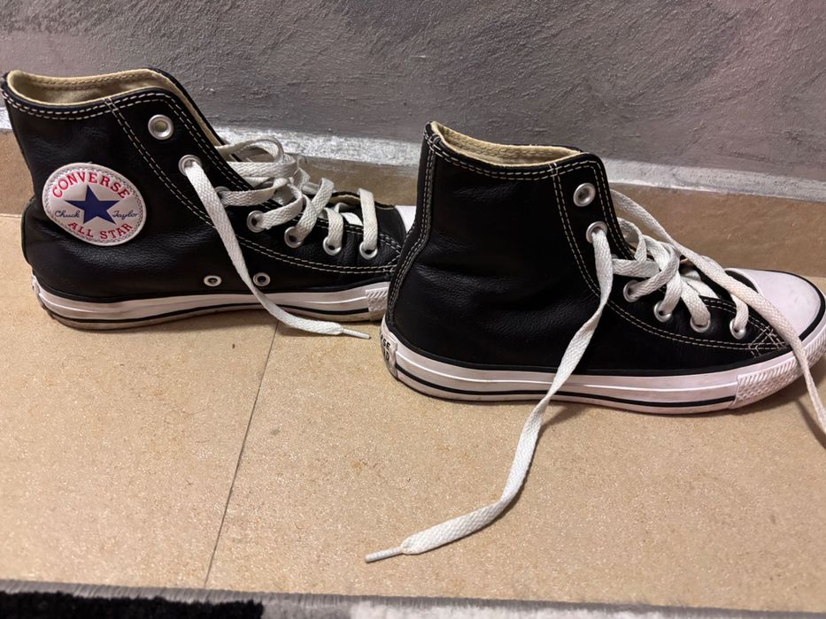Кожени кецове Converse
