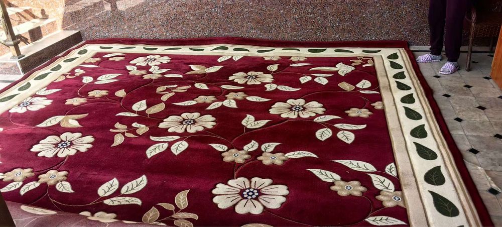 Gilam sotiladi sergeli o’zgarish tomondap