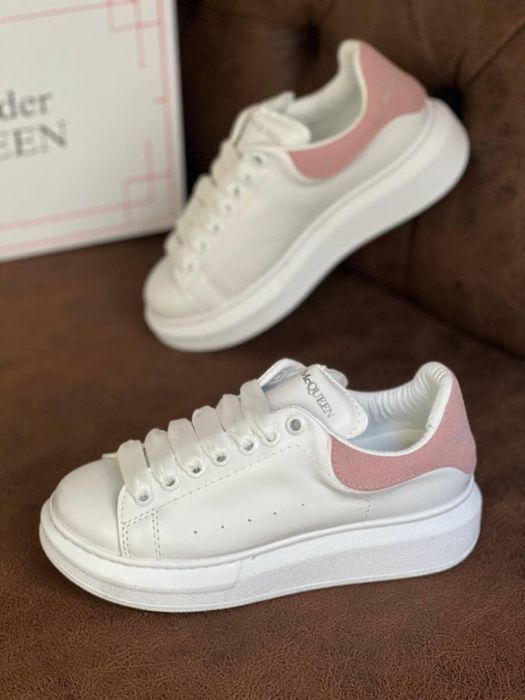 Adidasi dama și barbati