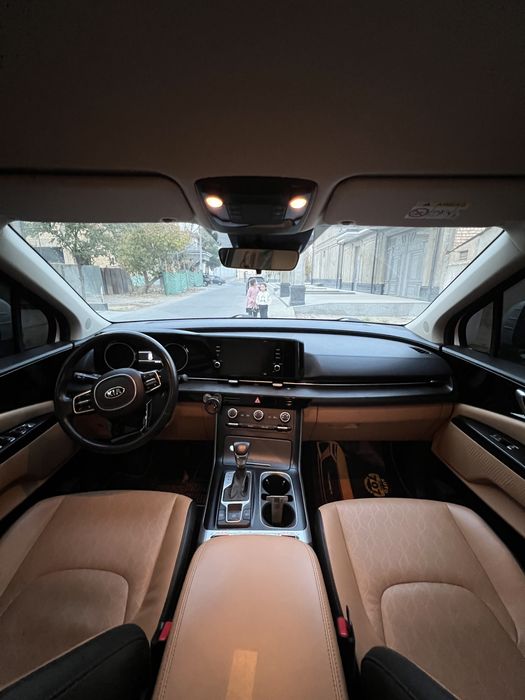 Продается Kia Carnival 2021