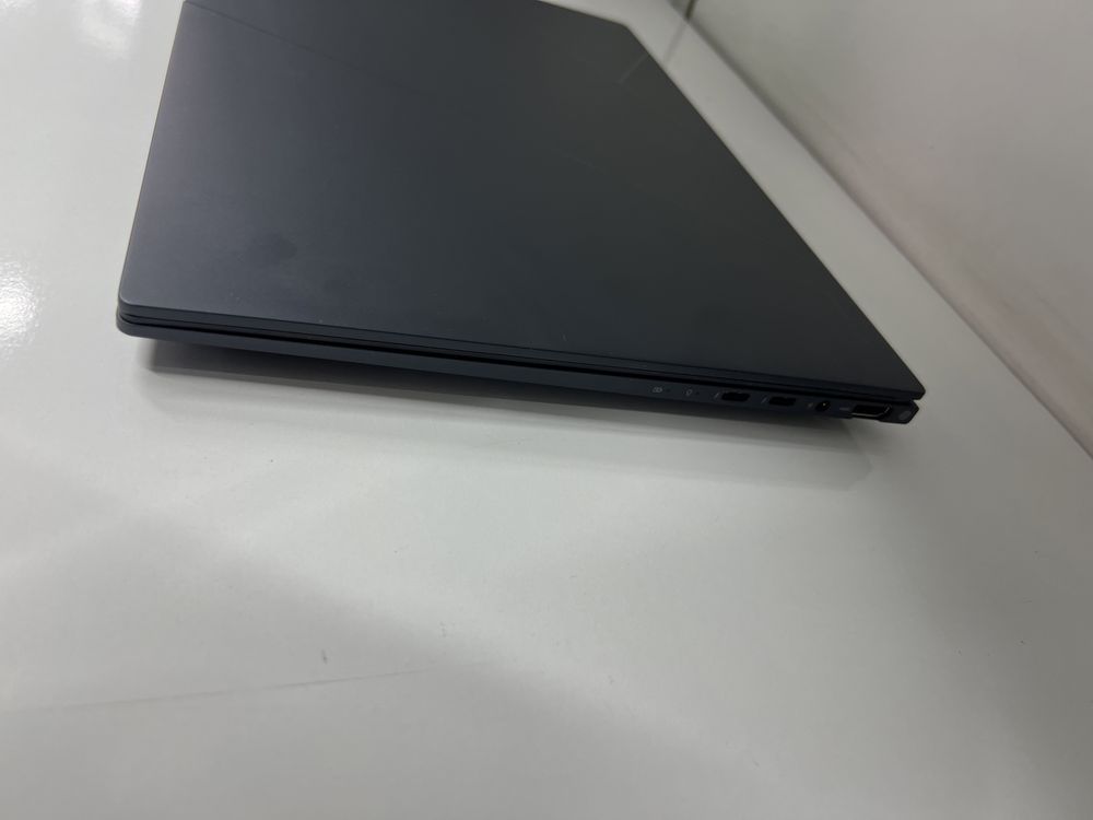 Asus zenbook 14’’ i5 th13 8/512