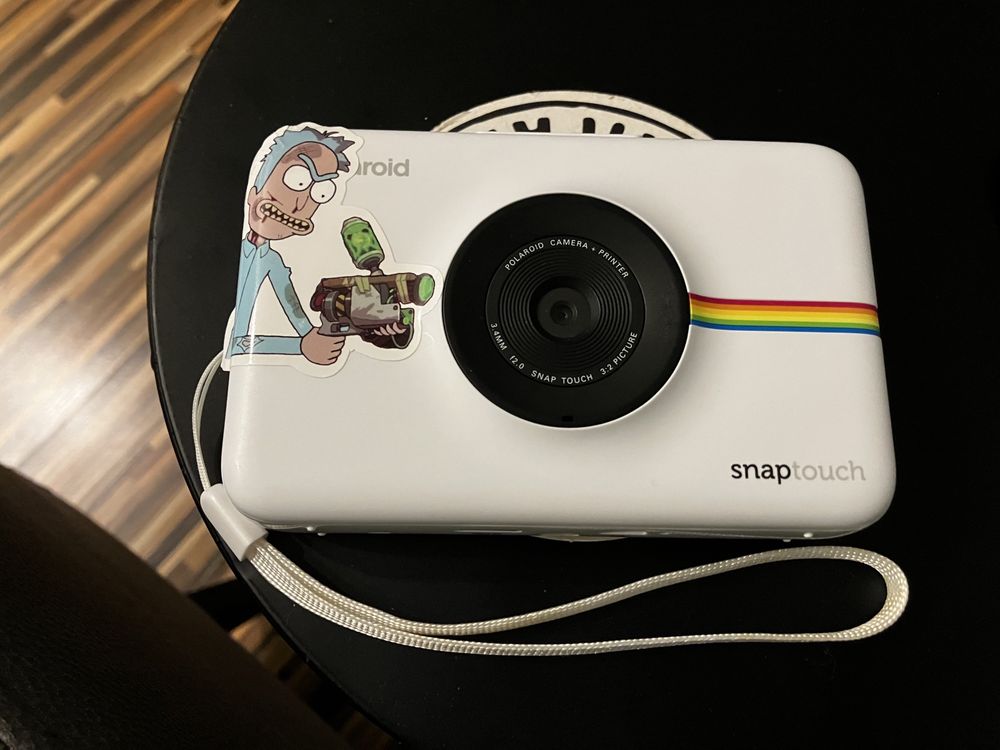 Polaroid snap touch