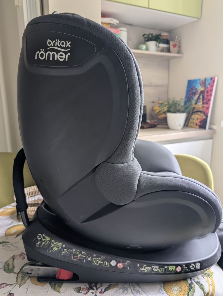 Детски стол за кола Britax Romer Dualfix2 R
