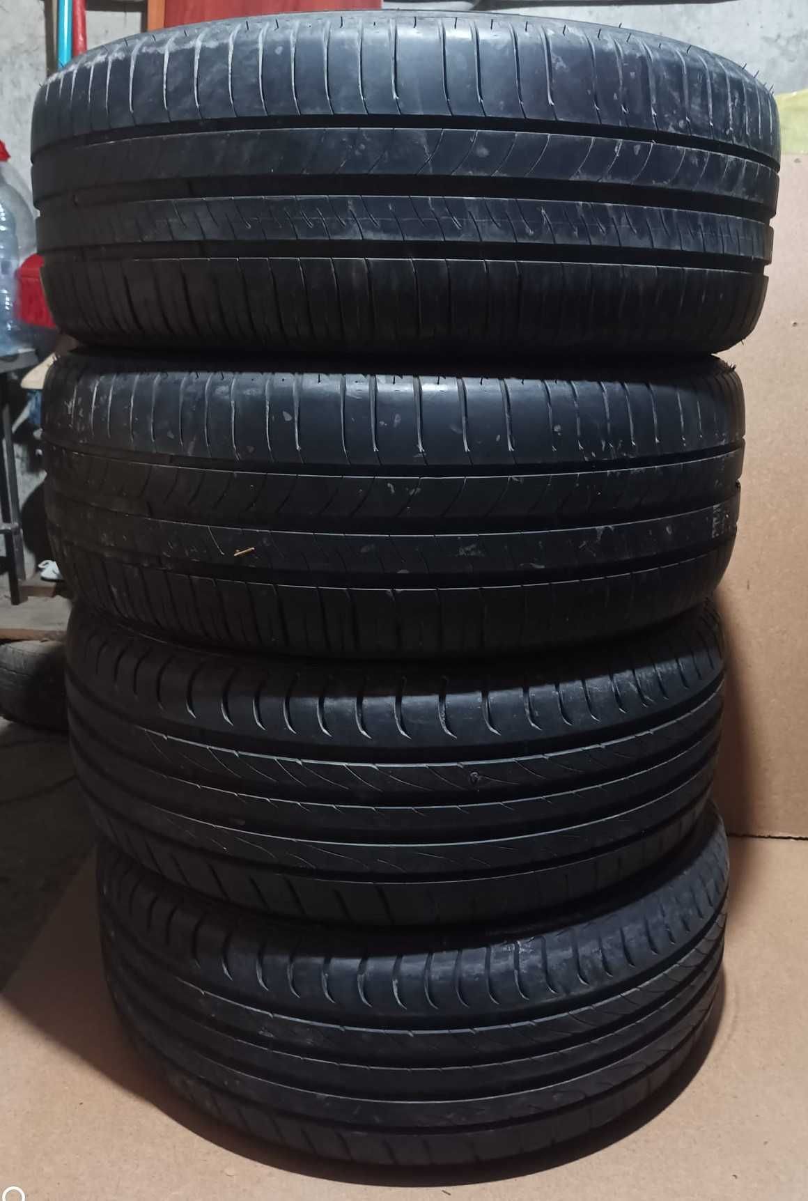 Anvelope vara 205/55 R16