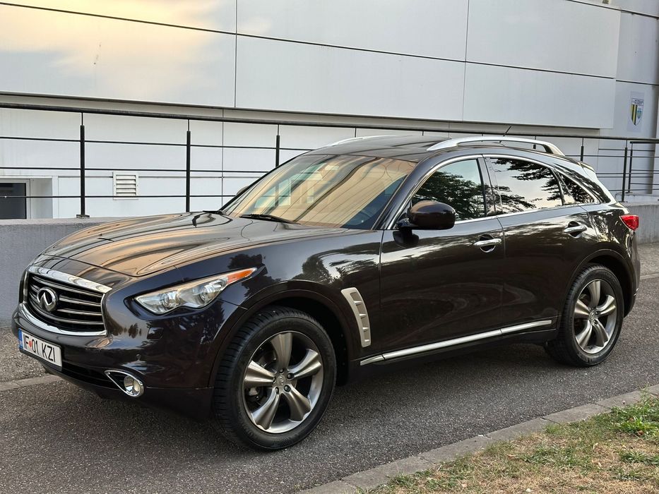 Infiniti FX35 2009 FULL – GPL omologat, 3.5 V6, 4x4, stare excelentă!