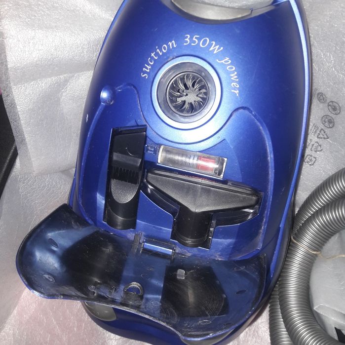 Aspirator Vortex si Philips FC8373/09-fara suport sac