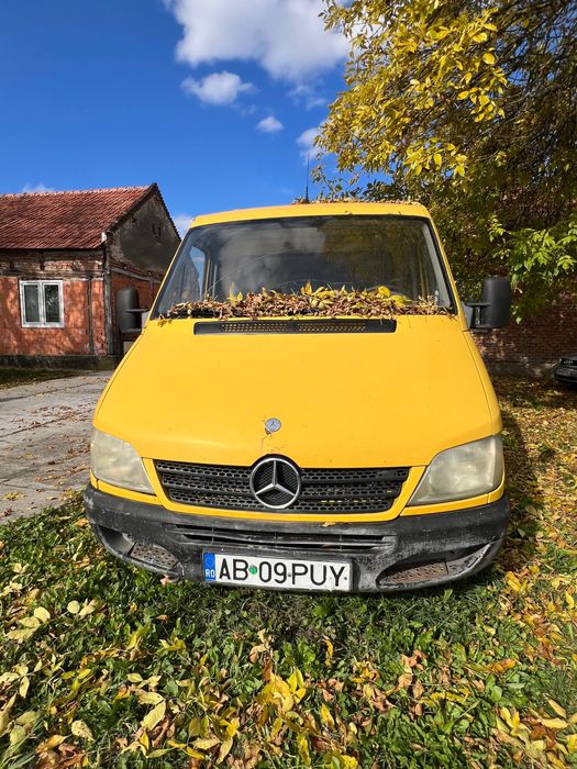 Mercedes sprinter 208