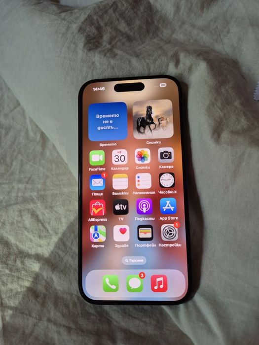 IPhone 15 pro 256GB с 9 месеца гаранция