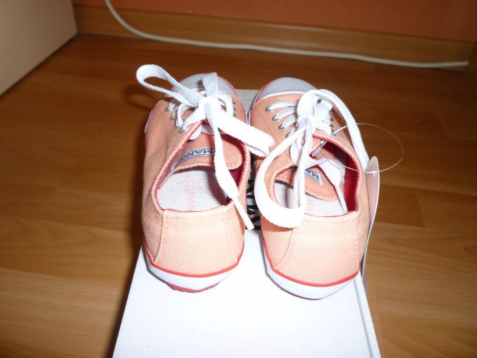 Детски обувки-два цвята Mango kids- номера32,33,35 и 36