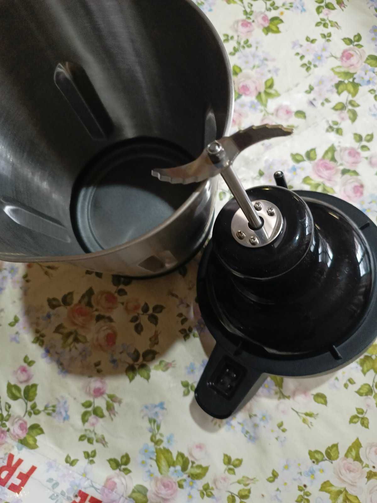 Lakeland 27214 Суповарка 1,6л 2 скорости