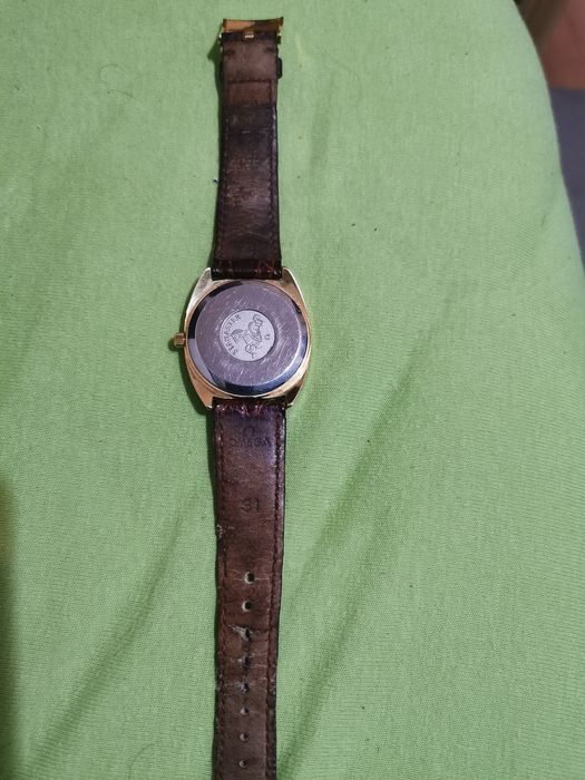 Ceas omega   cu baterie