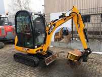 Închiriat miniexcavator bobcat echipamente de construcții