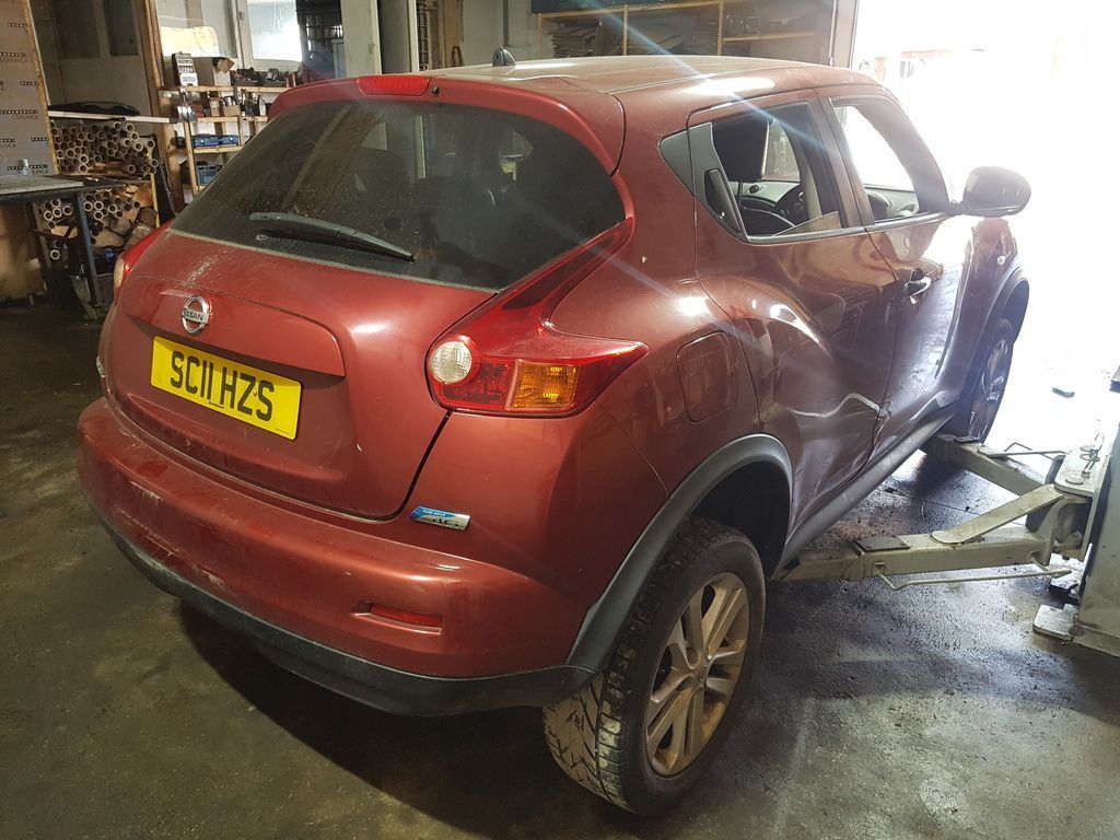 Dezmembrez Nissan Juke 1.5 Dci