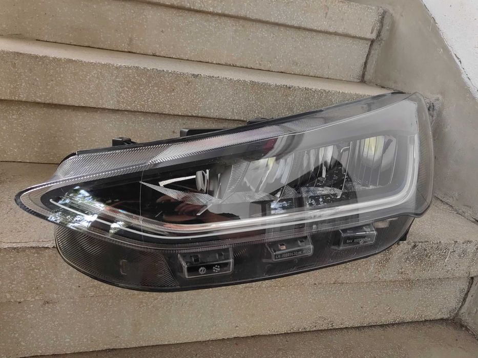 Фар Ford Focus MK4 FULL ляв/Фар Форд Фокус 4 LED Оригинален
