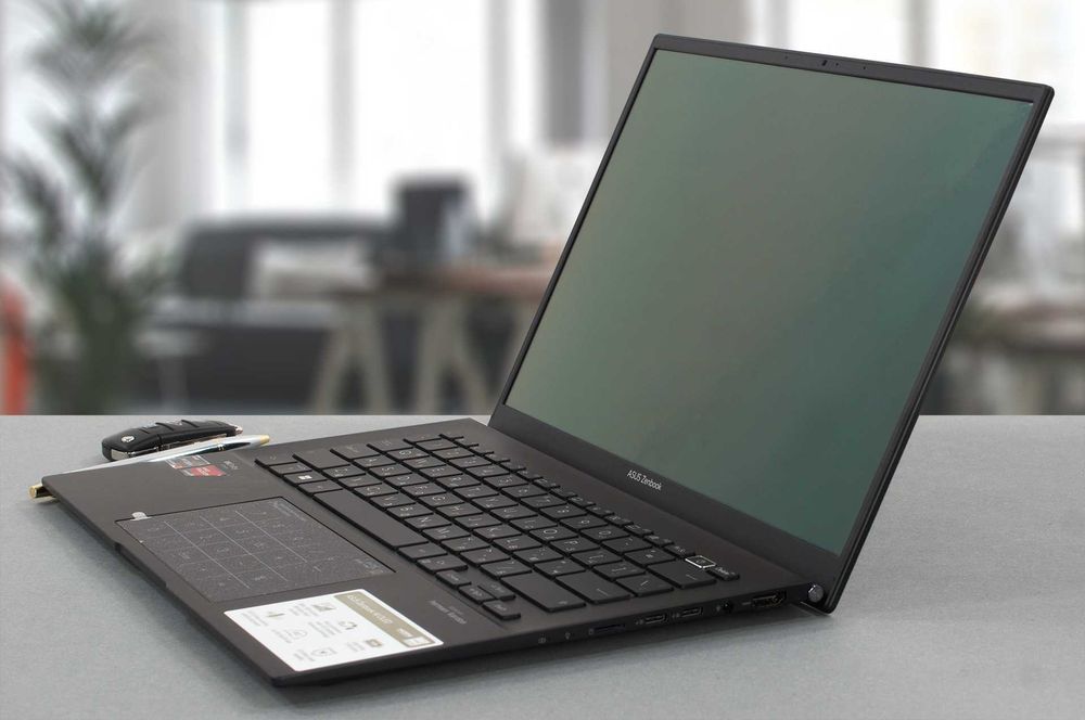 Laptop ASUS Zenbook 14 OLED, full box, in garantie