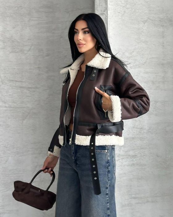 Авиентарско кафяво якд