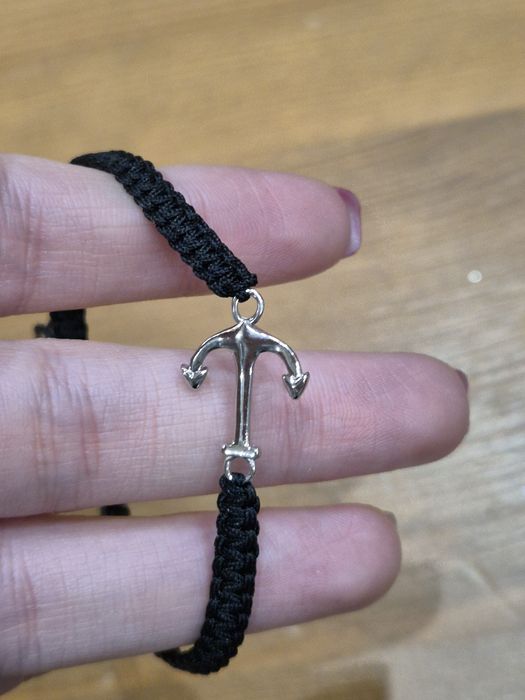 Колие с лилав кристал