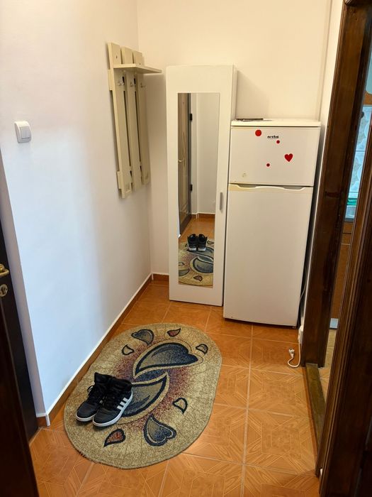 Garsonieră de închiriat