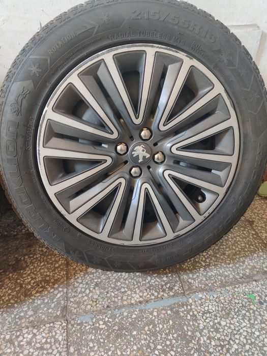 215/55/16 зимни гуми