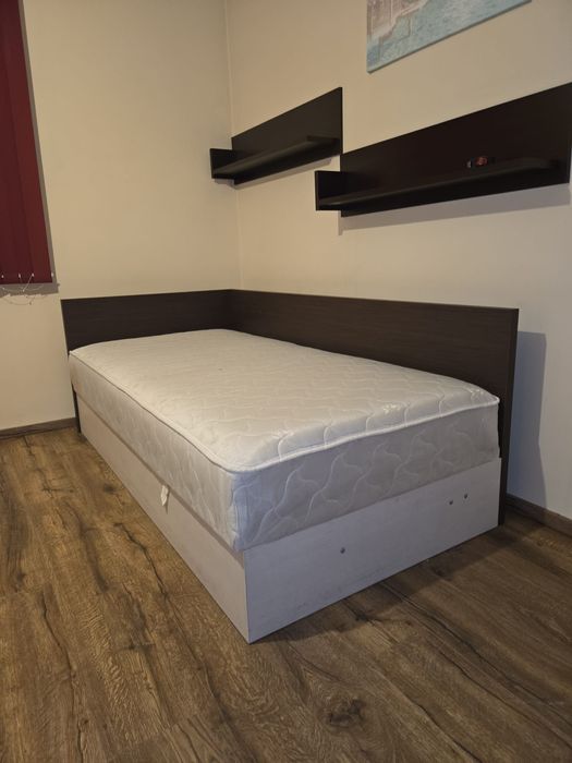 Ъглови легла бяло и венге със матраци