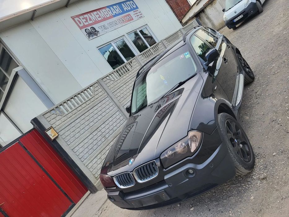 Usa fata stanga/Usa spate stanga/Usa spate dreapta/Usa spate stanga / Haion/Bara spate BMW X3 E83 AN 2006