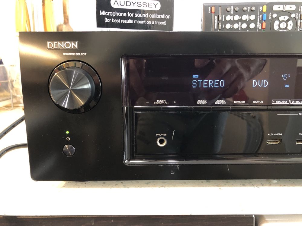 Denon AVR-X2000 resiver