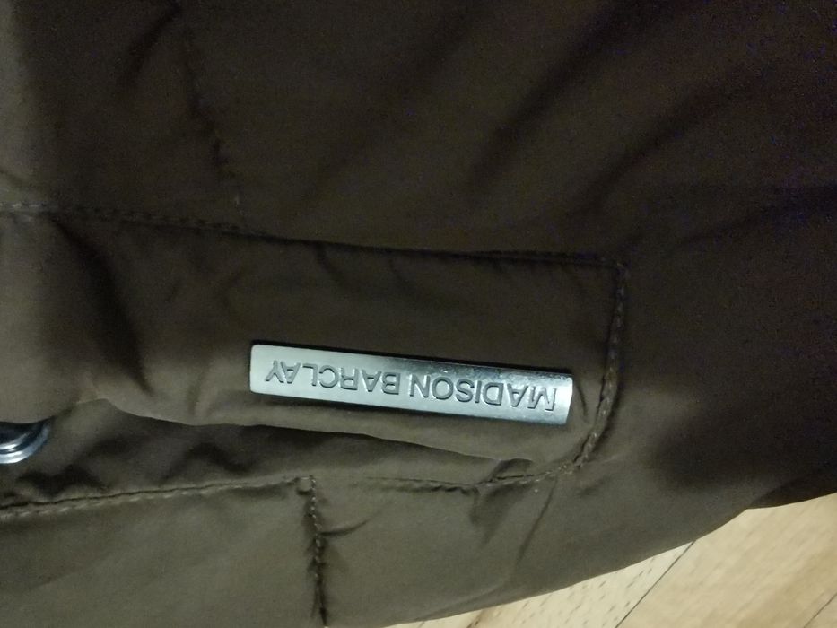 Младежко яке ново