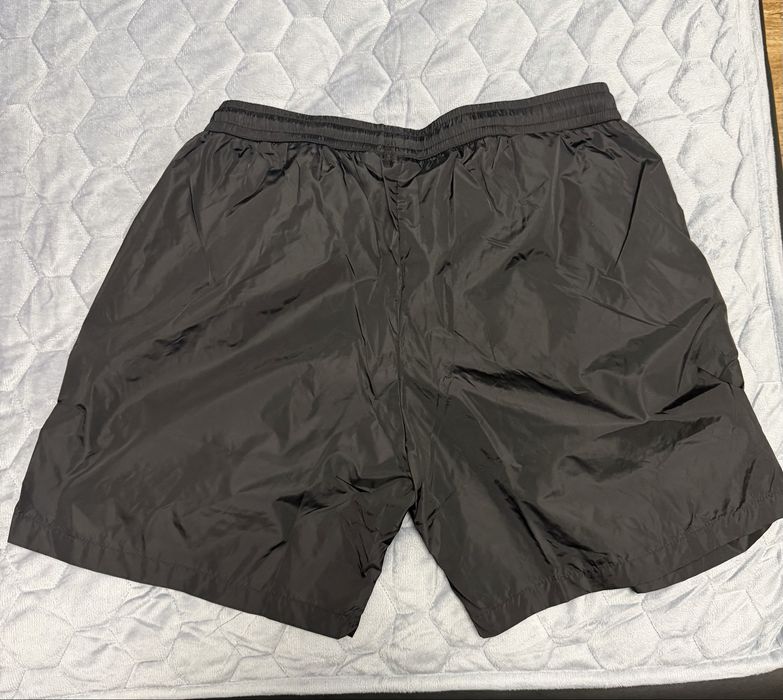 Pantaloni scurti Prada