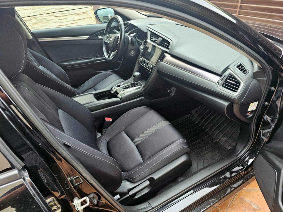 Honda CIVIC 4D 1.5T Elegance