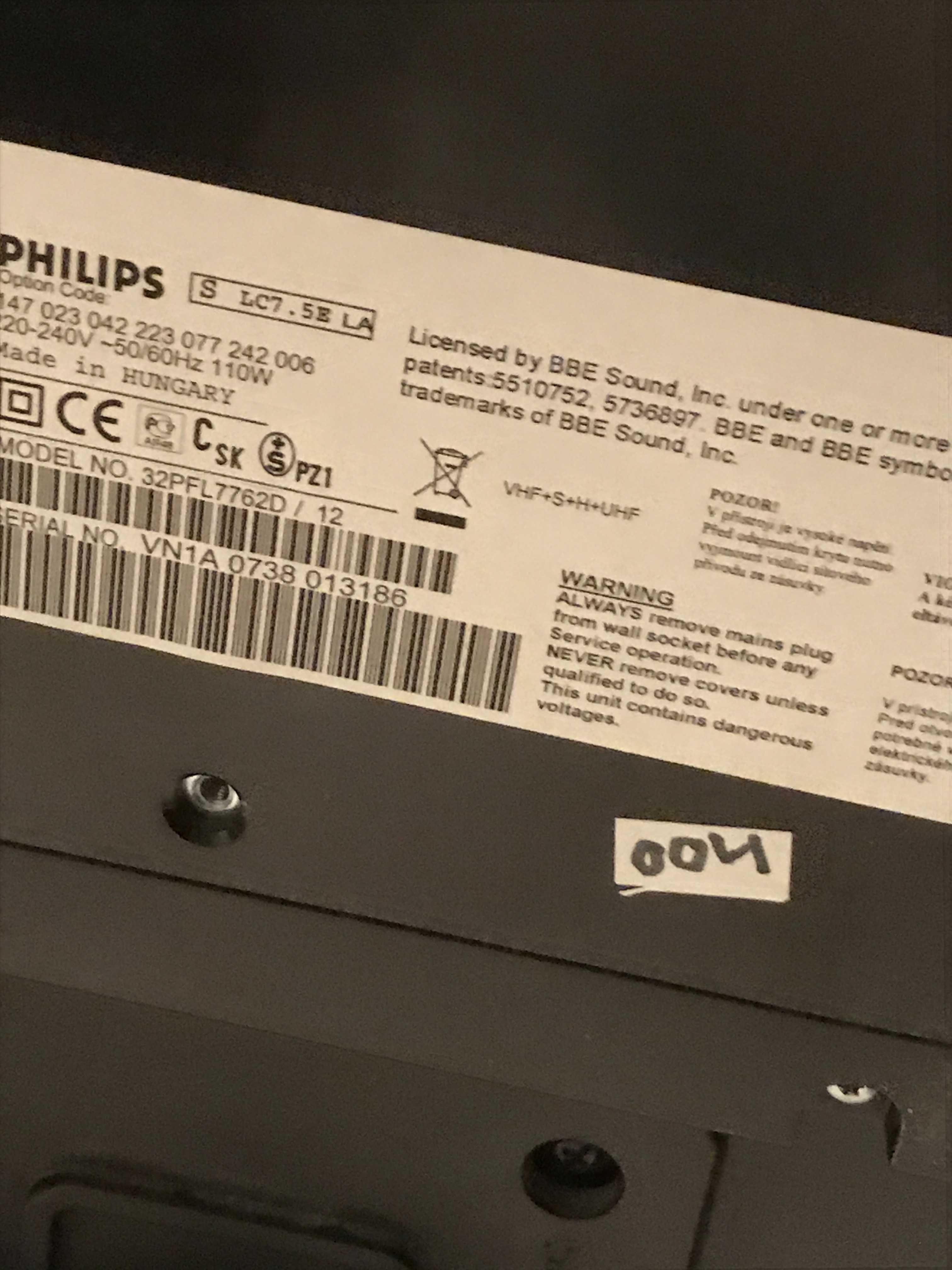 Vand LCD Philips 32 PFL 7762D/12