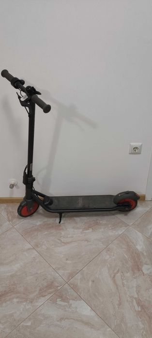 Детска електрическа тротинетка Segway Ninebot zing C20