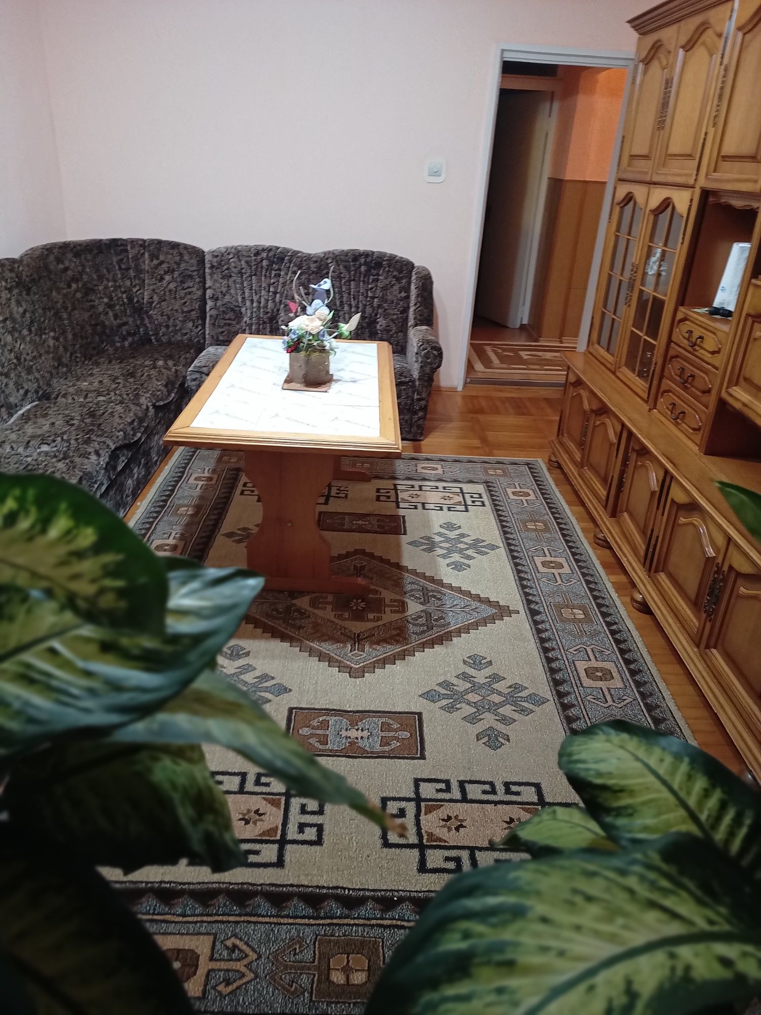 Apartament de închiriat