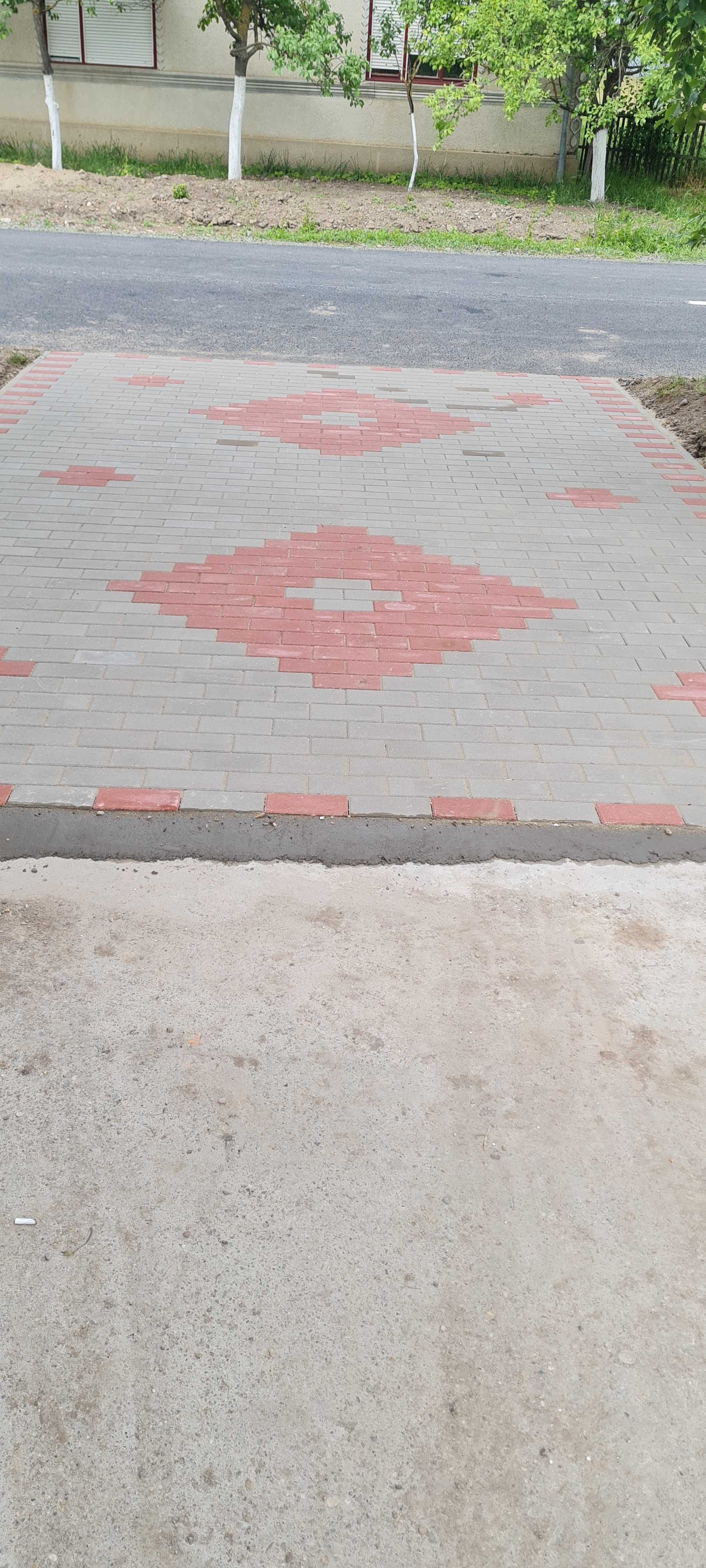 Montam pavaje borduri