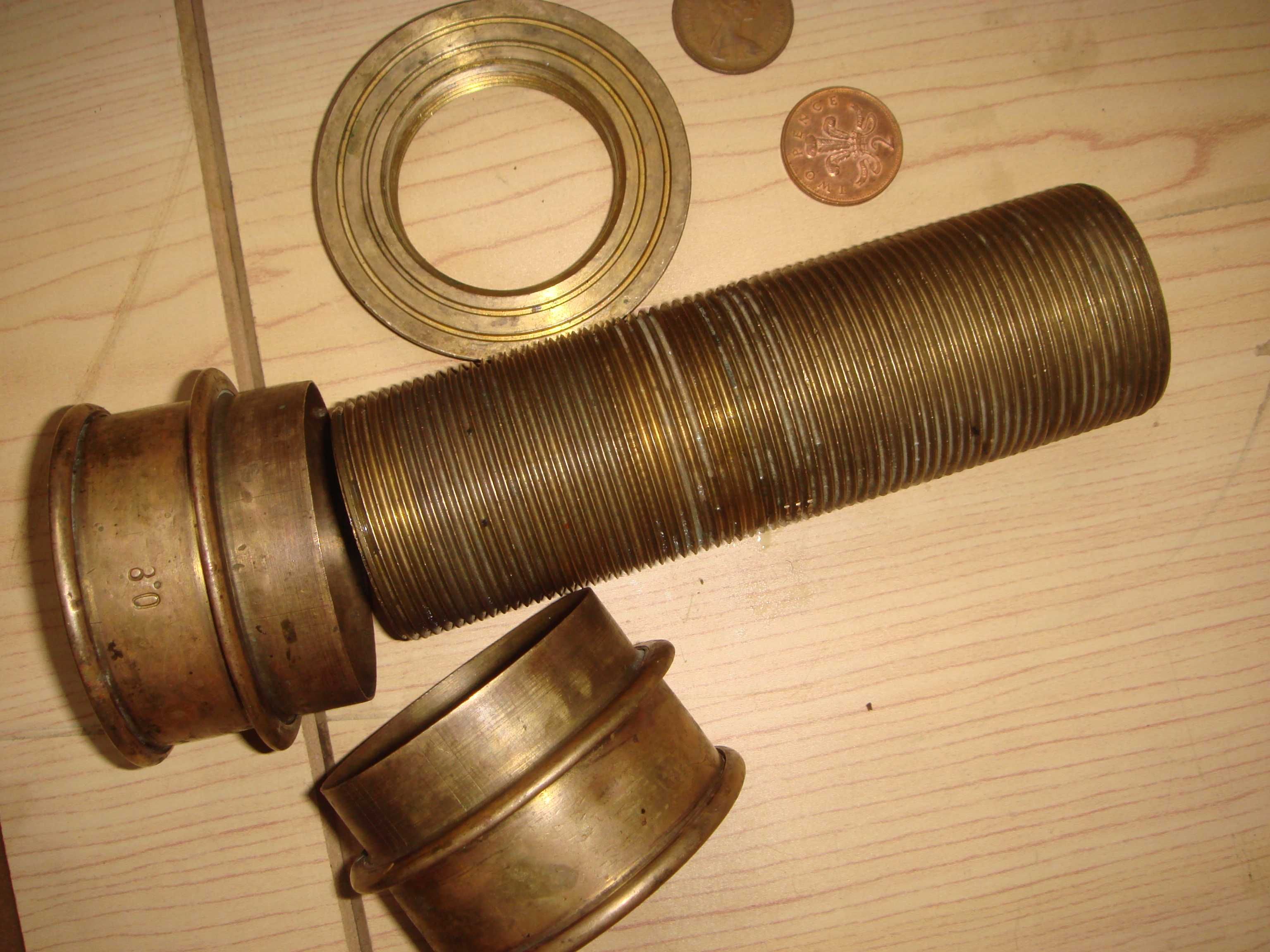 Труба с резьбой  Латунь и два фильтра - сита Латунь по 5 см Старинные