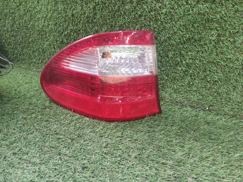 Фонарь mercedes Benz w211