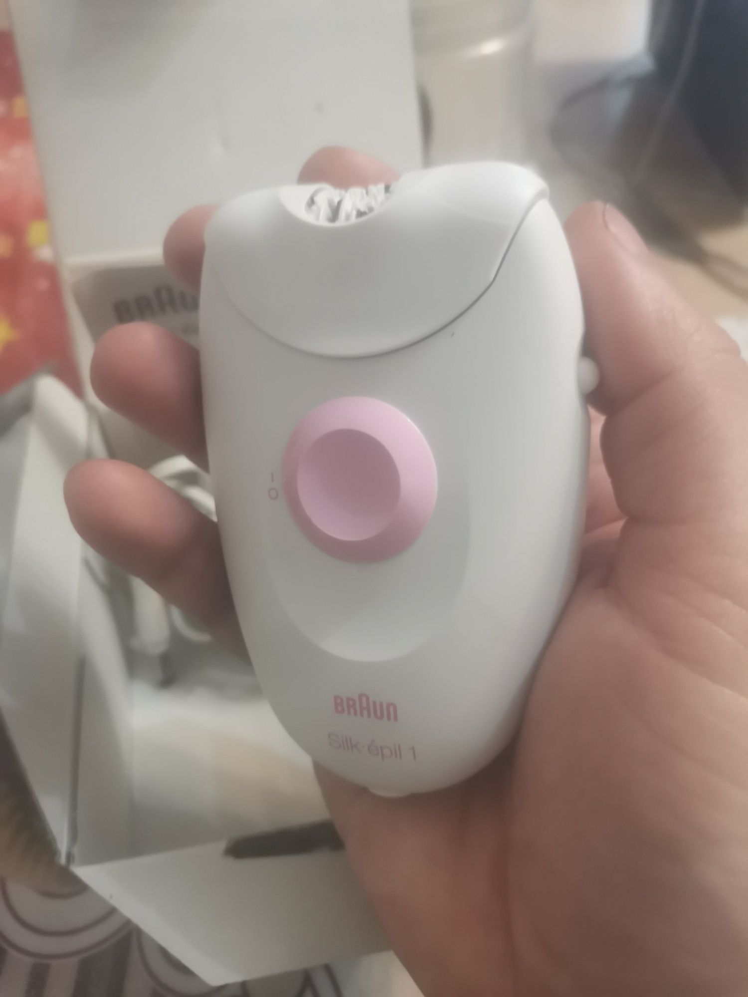 Vând epilator Braun silk epil 1