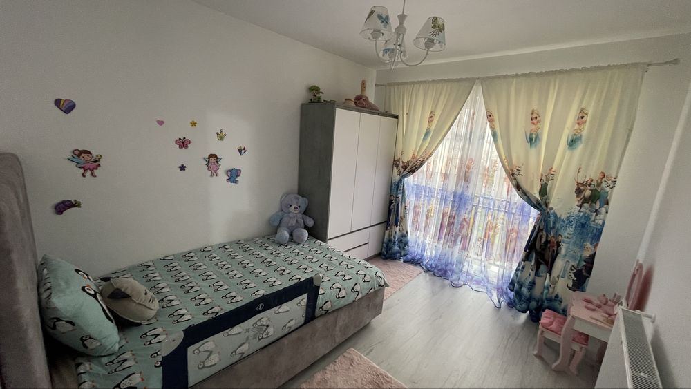 Mosnita Noua, Casa-duplex, 3 dormitoare, bucatarie, birou, terasa 22mp