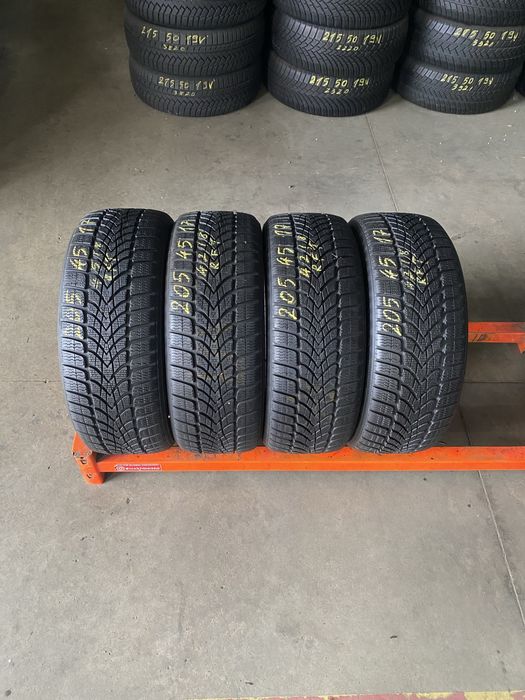 Anvelope iarna 205/45/17 Dunlop Winter Sport 4D RFT 205 45 17 R17