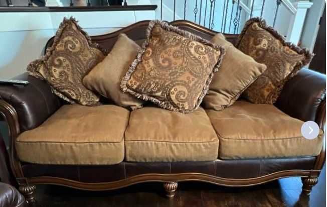 Mobila clasica living canapea + fotoilu XXL extra large, canapea hol