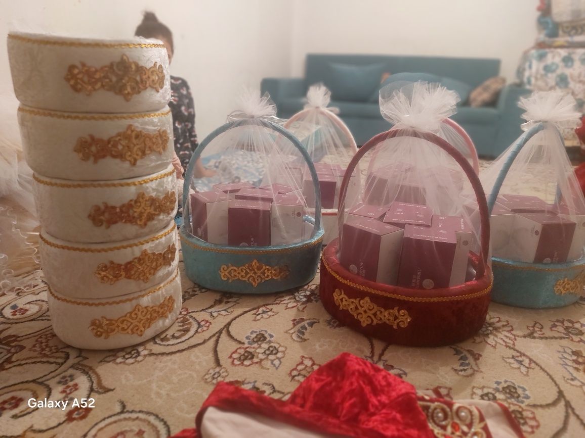 Тойбастар корзиналар бар