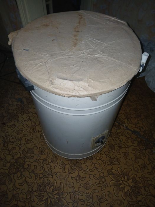 Продаю машинку стиральную