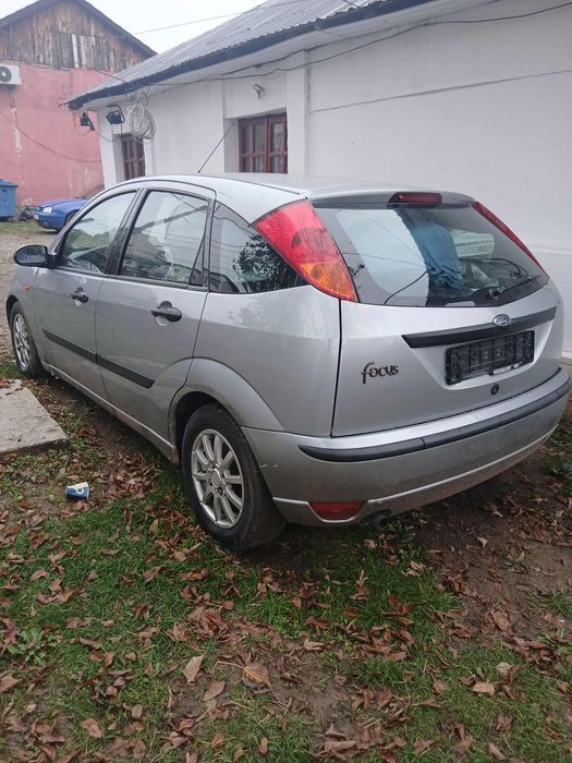 Ford Focus 2 Benzină 1.6